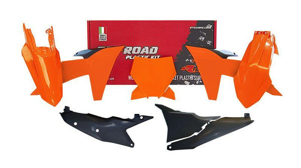 RACETECH Plastkit – Black &amp; Orange R-KITKTM-AR0-123