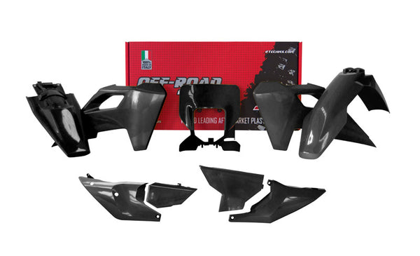 RACETECH Plastkit 7 delar – Svart till Husqvarna R-KITHSQ-NR0-724