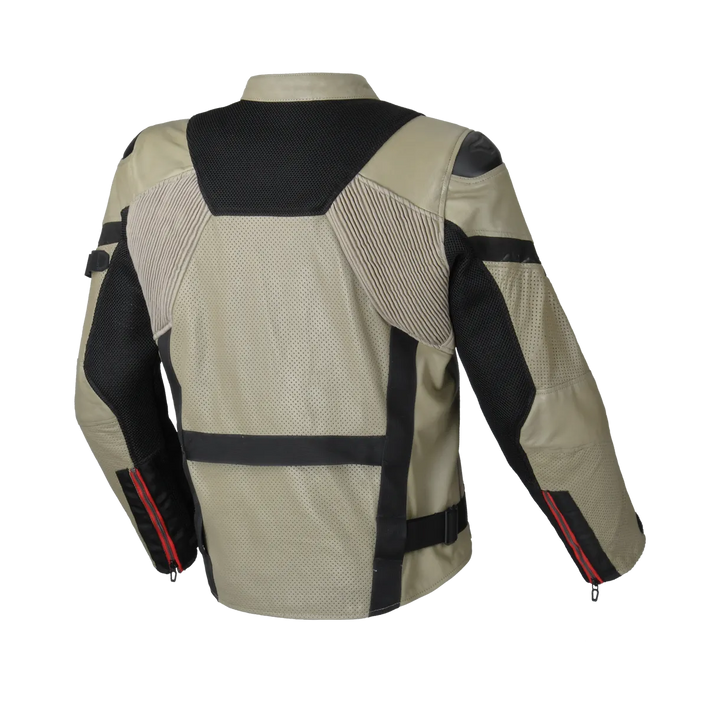 Baksidan av Macna Mc-Skinnjacka Olsan Svart/Beige med ventilerande material och justerbara remmar för optimal passform.